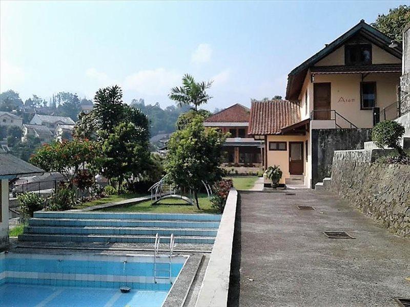 Villa Tunas Alam Mutiara Puncak Esterno foto