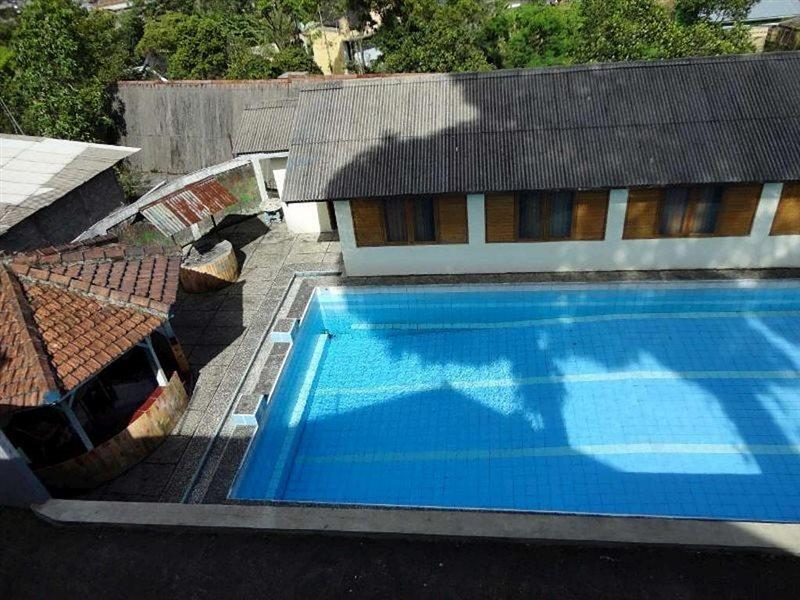 Villa Tunas Alam Mutiara Puncak Esterno foto
