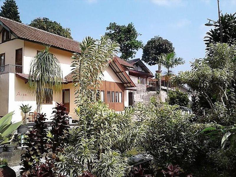 Villa Tunas Alam Mutiara Puncak Esterno foto