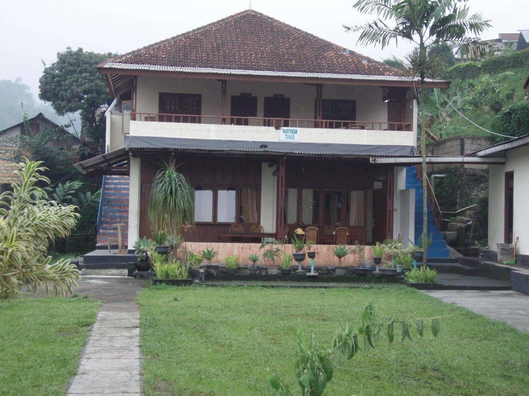 Villa Tunas Alam Mutiara Puncak Esterno foto